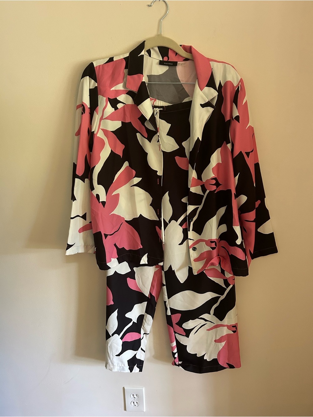 Natori Pink, Black & White Floral Two-Piece Pajama Set